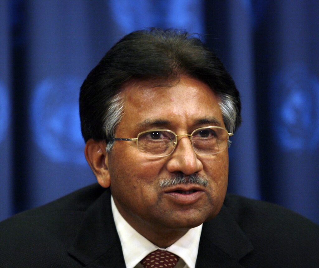Pervez Musharraf kék háttér