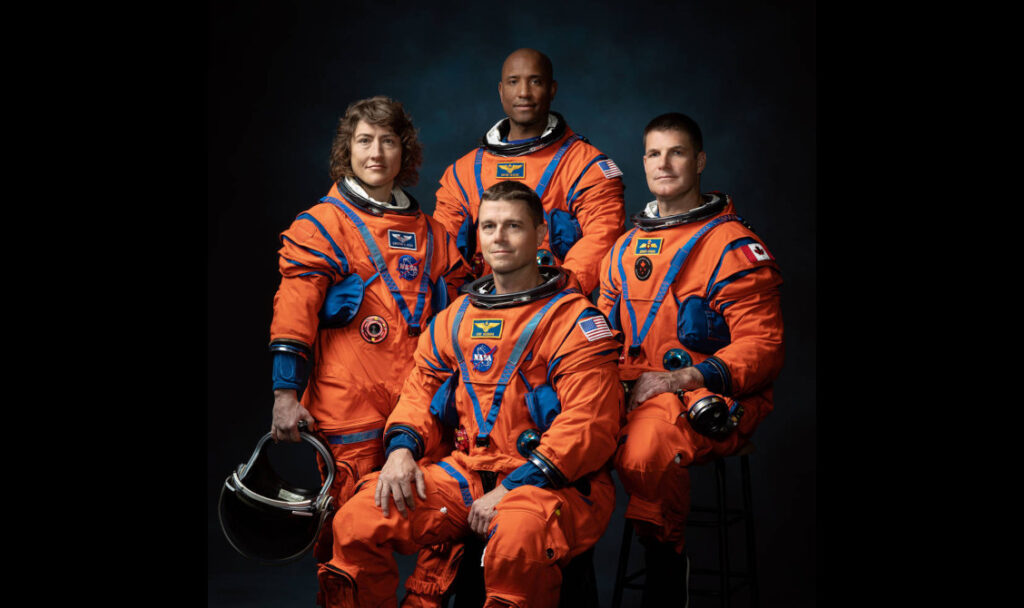 ismerje meg a hold kerülő űrhajósok csapatát, egyben az artemis program első legénységét! – fotók, videó